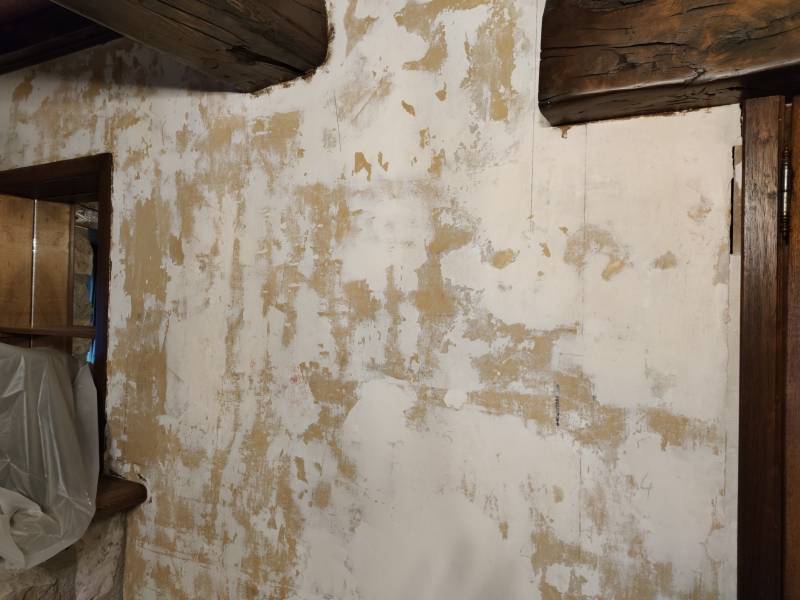 Comment cacher les aspérités d’un mur avec un enduit ?